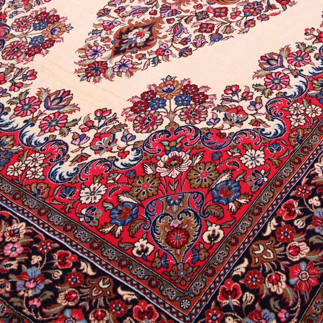 Qum Kork
